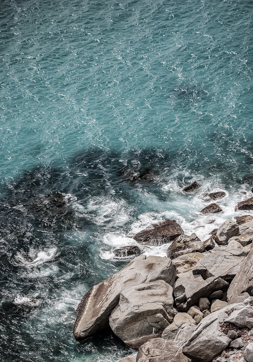 Ocean&#039;s Edge Symphony