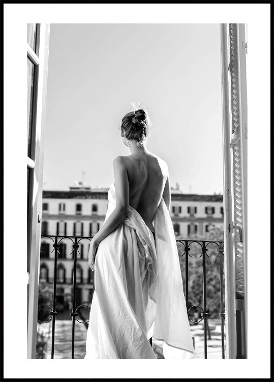 Woman on Balcony Plakat - Posterbox.no
