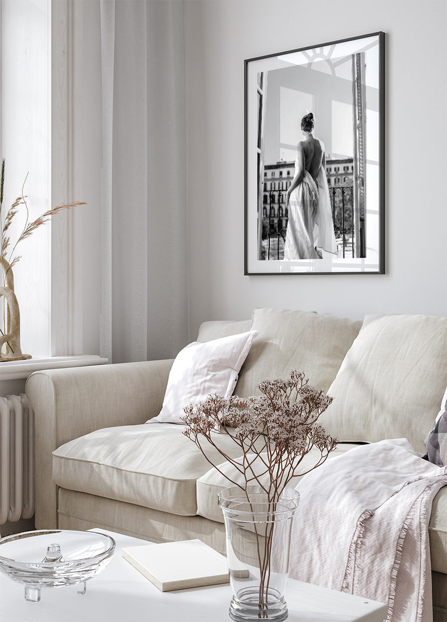 Woman on Balcony Plakat - Posterbox.no