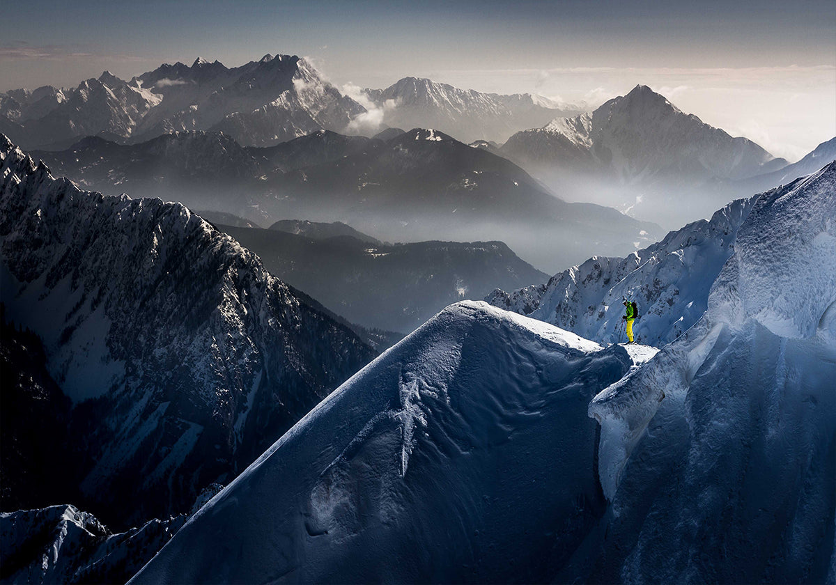 Silent Moments before Descent