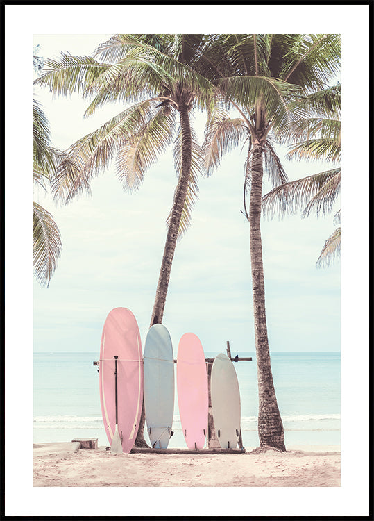 Surfboards Under Palm Trees Plakat - Posterbox.dk