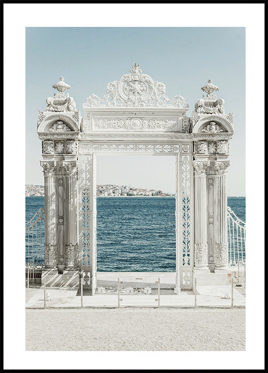 White Gate of Dolmabahce Palace, Turkey Plakat - Posterbox.dk
