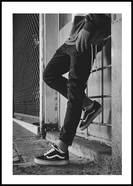 Against The Wall Plakat - Posterbox.dk