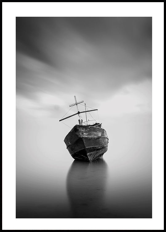 An Old Ship Stranded Plakat - Posterbox.dk