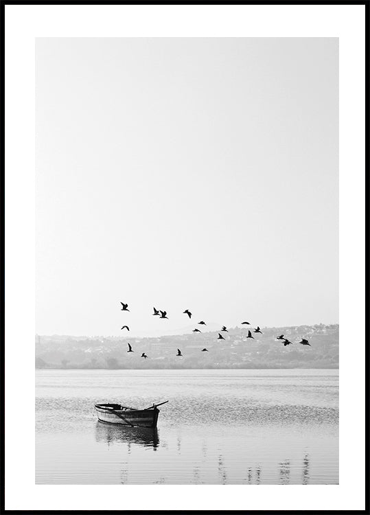 Birds Over Lake Plakat - Posterbox.dk