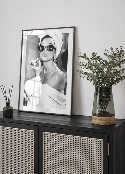 Audrey Hepburn BW Plakat