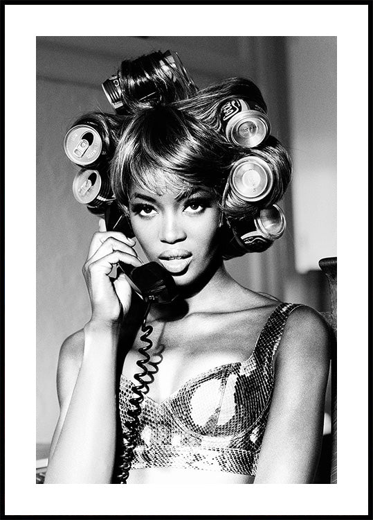 Naomi Campbell on Phone Plakat - Posterbox.dk