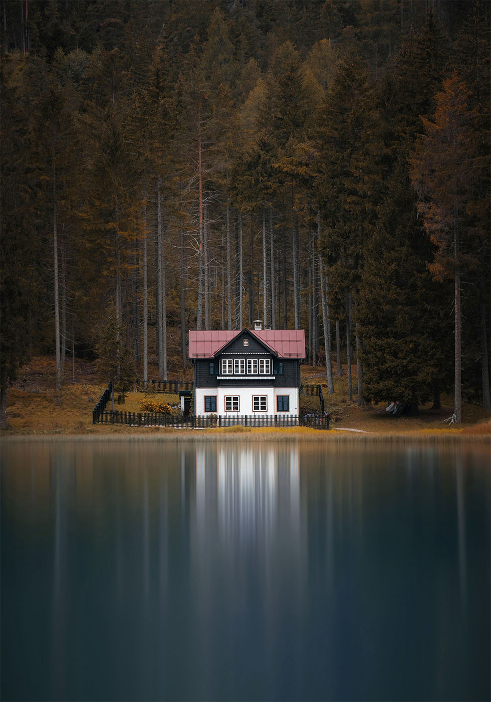 A House On The Shore Of The Lake Plakat