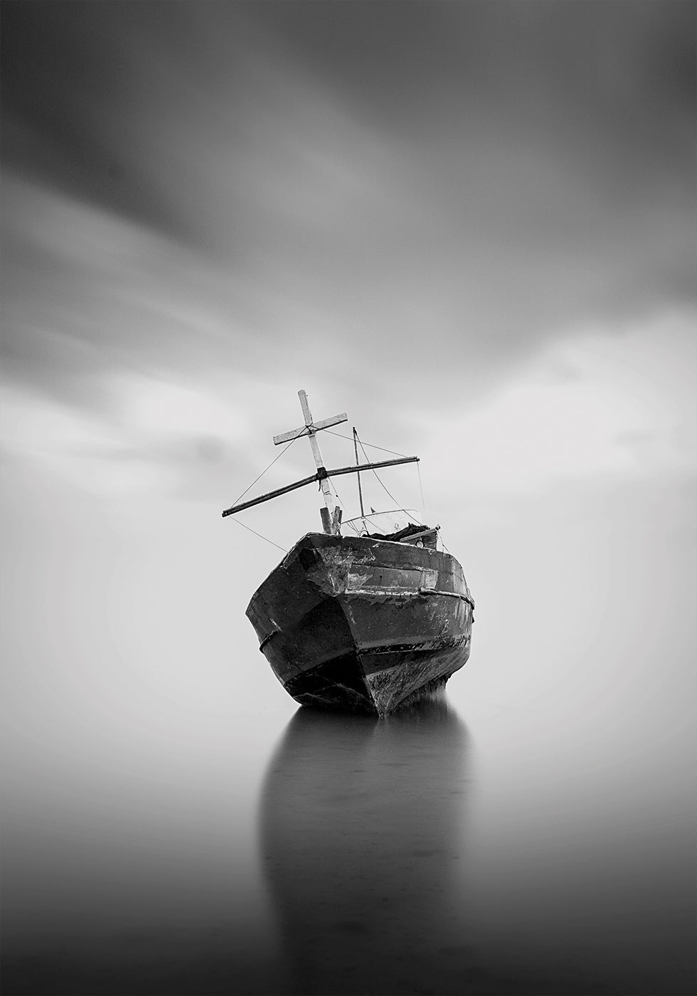 An Old Ship Stranded Plakat - Posterbox.dk