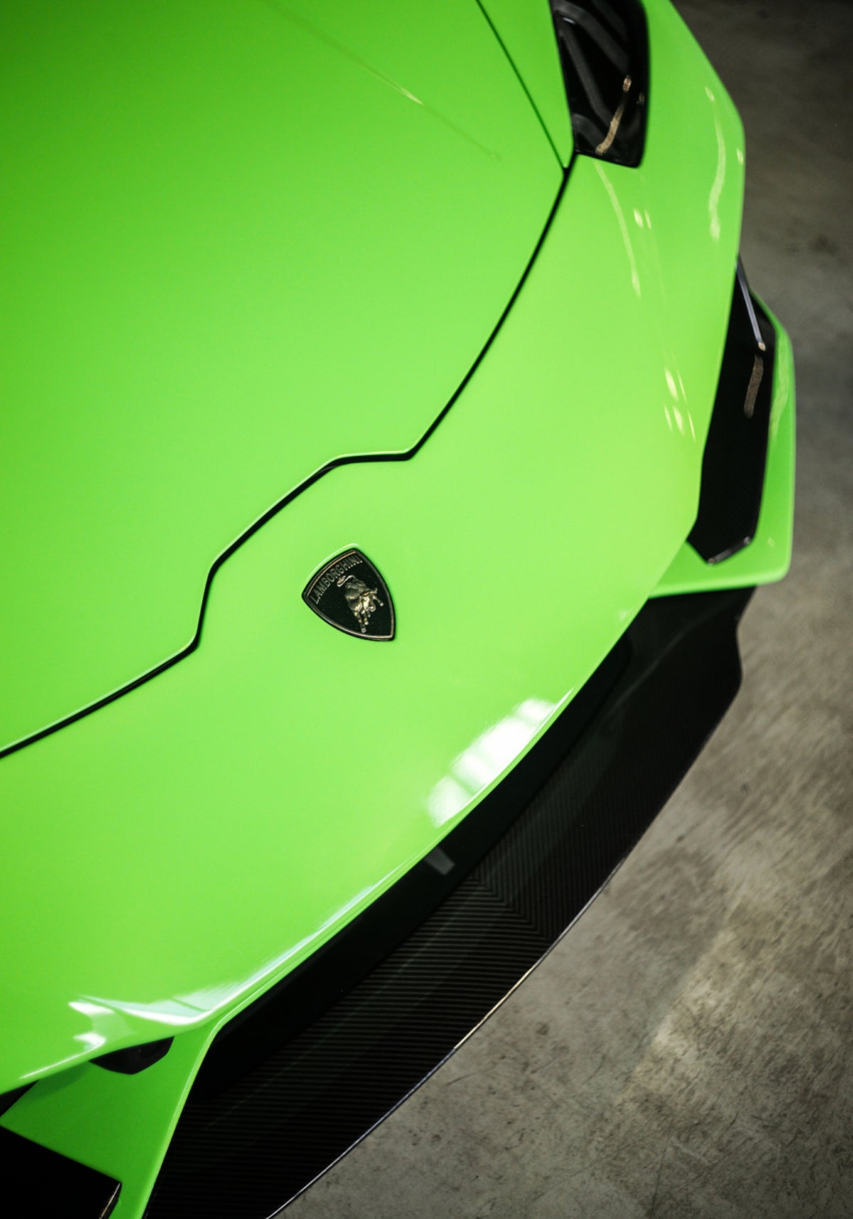 Sleek Green Sports Car - Posterbox
