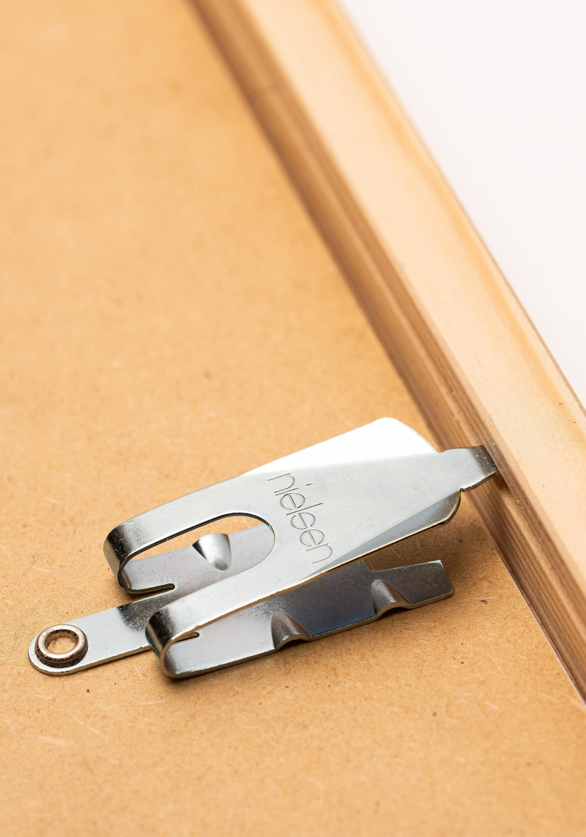 Premium Wood frame Nielsen Oak Plakat