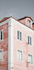 Pink Building in Lisbon Plakat - Posterbox.dk