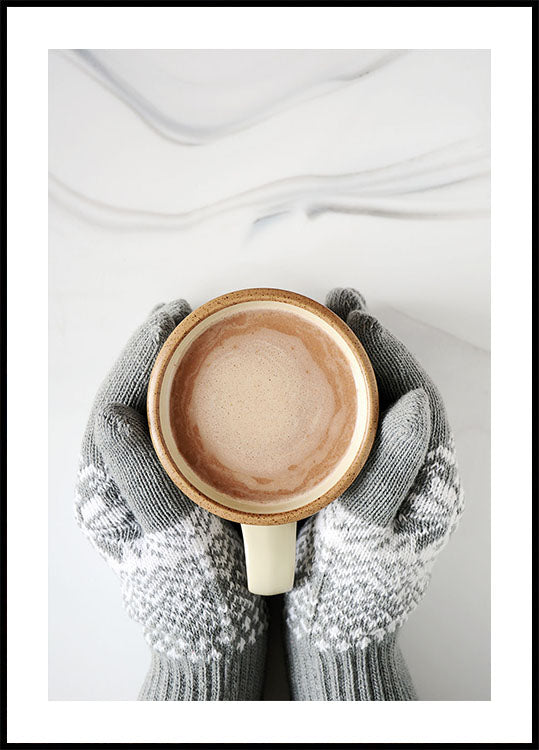 Cozy Mittens and Hot Chocolate Plakat - Posterbox.dk