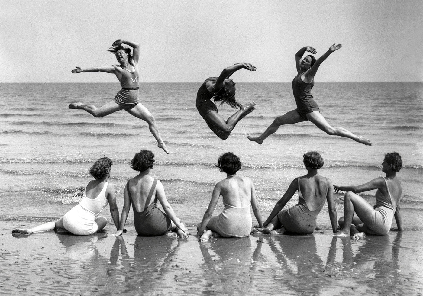 Dancing on the Beach Plakat - Posterbox.dk