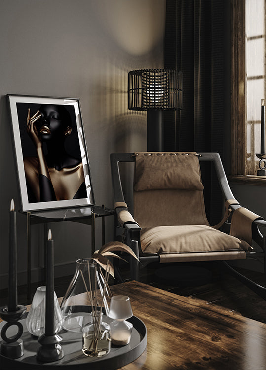 Golden Elegance Portrait Plakat - Posterbox.dk