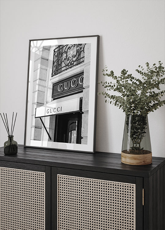 Gucci Boutique Black and White Plakat - Posterbox.dk