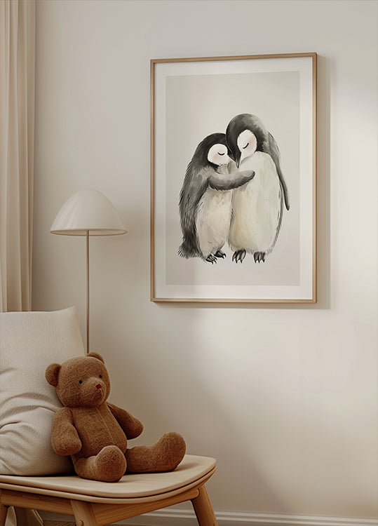 Hugging Baby Penguins Plakat - Posterbox.dk