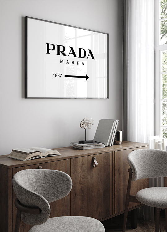 Prada Marfa Minimalist Plakat - Posterbox.dk