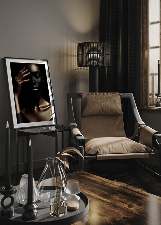 Radiant Shadow Portrait Plakat - Posterbox.dk